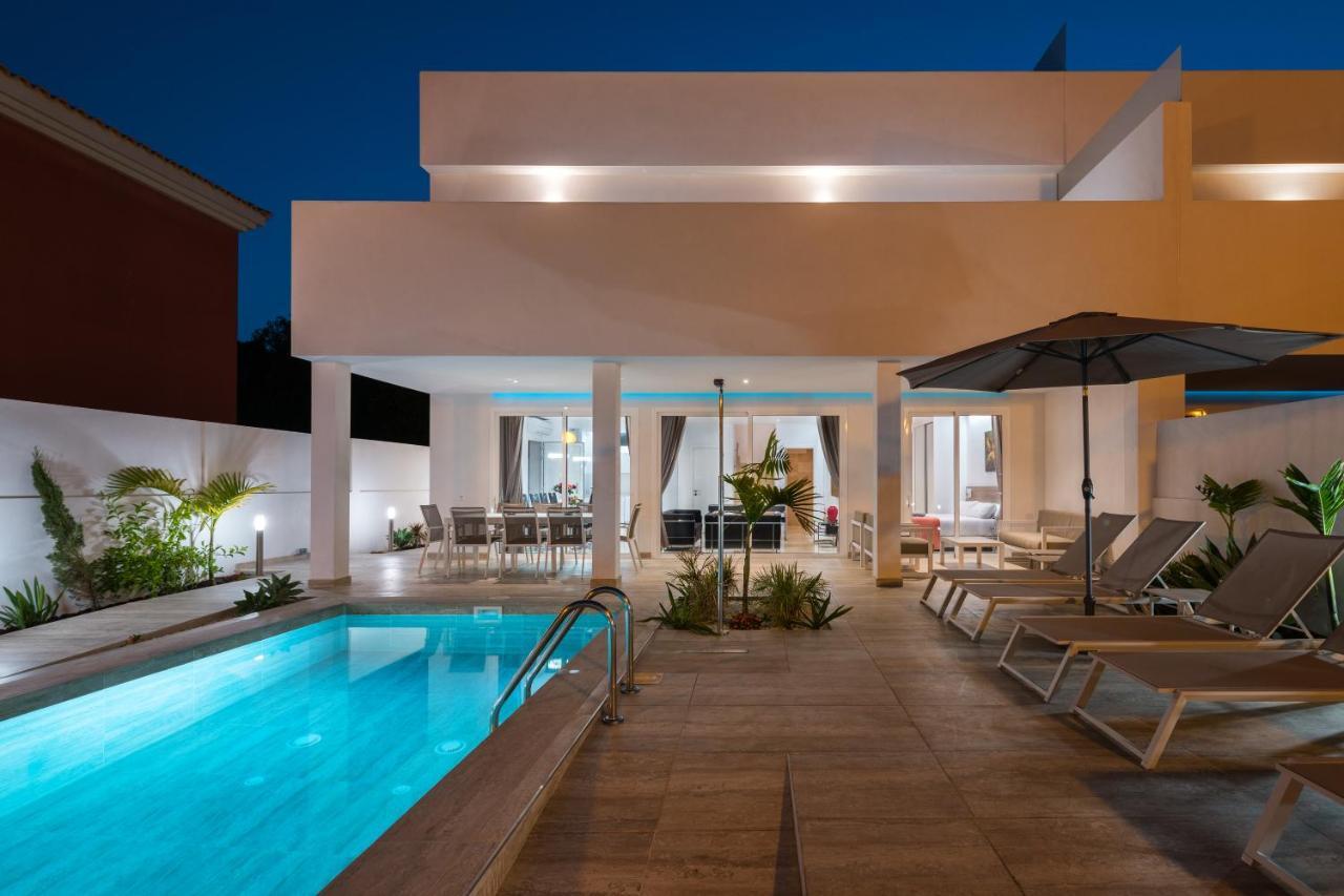 Villa Deluxe Suites Maspalomas Maspalomas  Ngoại thất bức ảnh